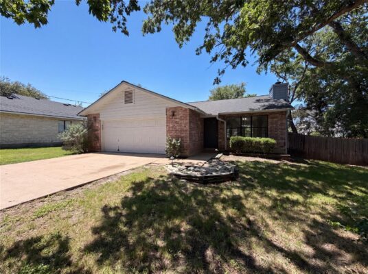 1111 N Riviera Cir, Cedar Park
