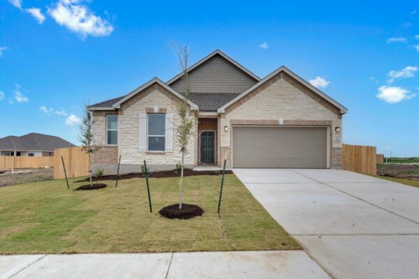 15009 Kiger Mustang Dr, Manor