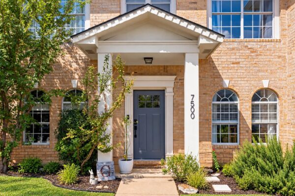 7500 Lobelia Dr, Austin
