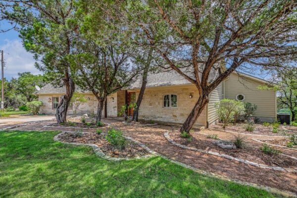 590 Rancho Grande Dr, Wimberley