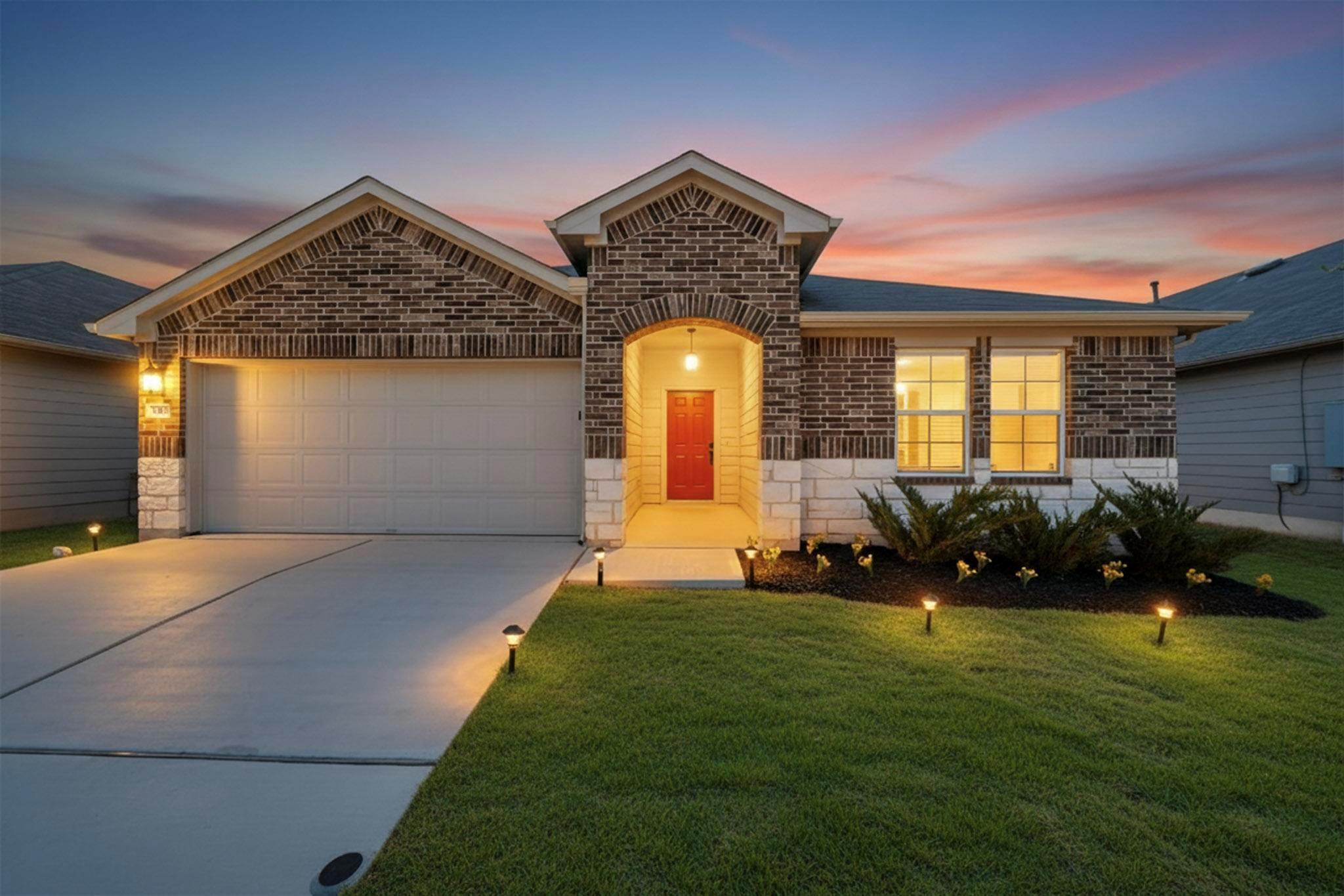 218 Sickle Loop, Kyle, TX 78640