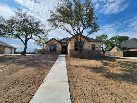 643 Bald Eagle Loop, Salado