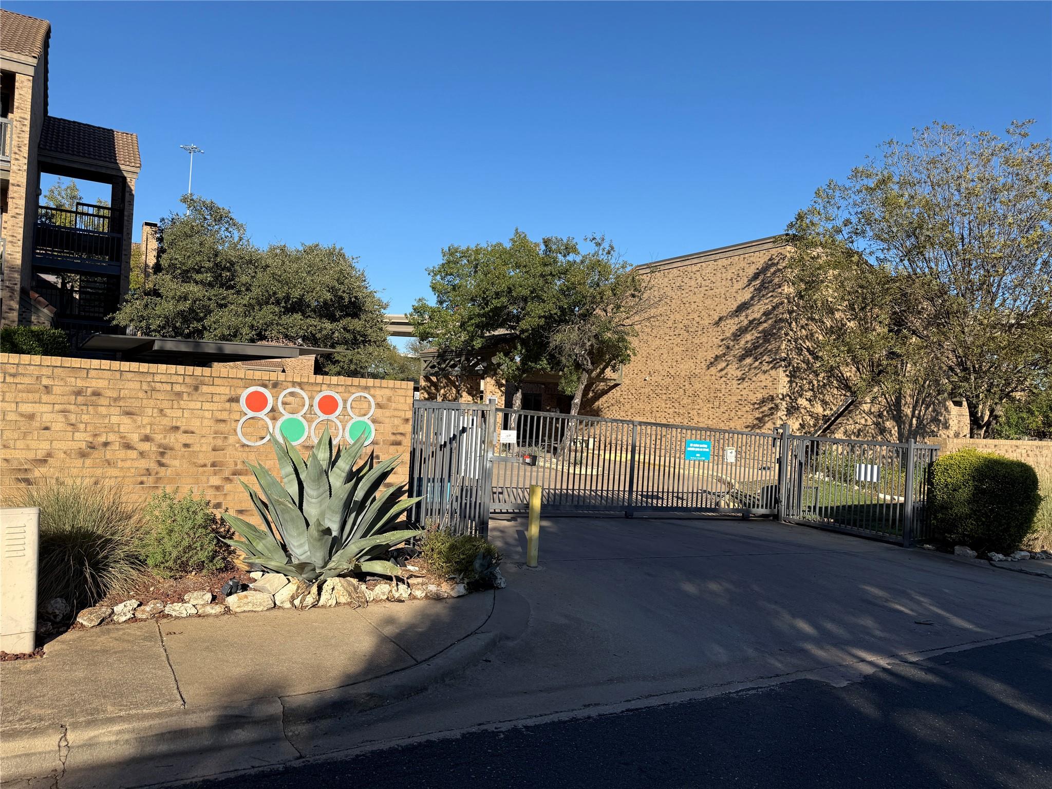 8888 Tallwood Dr #3207, Austin, TX 78759
