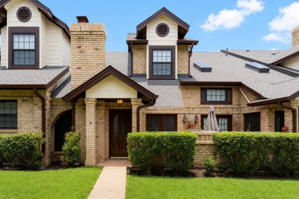 10819 Crown Colony Dr #11, Austin