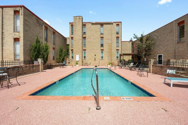 3431 North Hills Dr #321, Austin