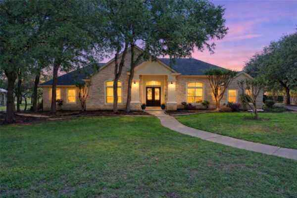 113 Ten Oaks Dr, Georgetown