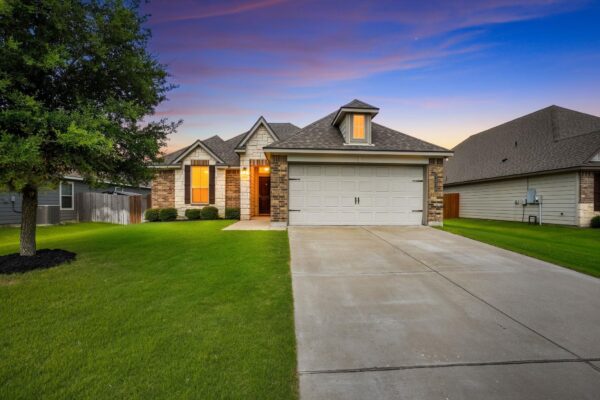 5338 Lancaster Dr, Belton