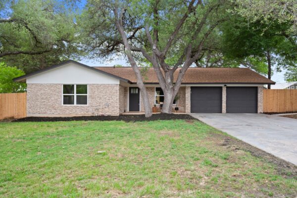 1404 Robb Ln, Round Rock