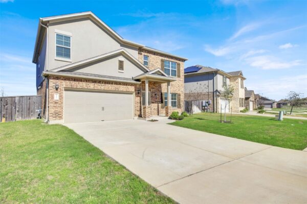 13716 Sugar Bush Path, Manor