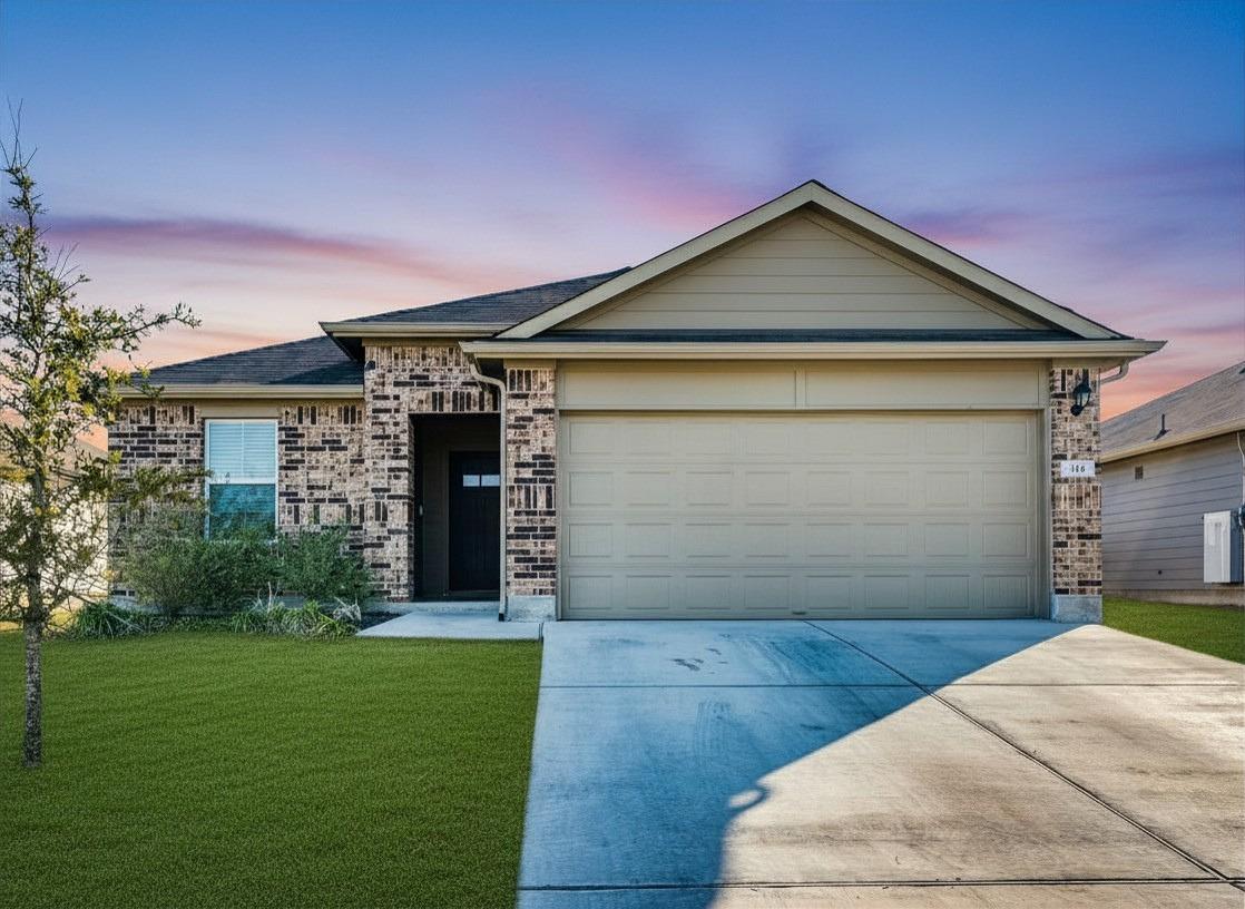 316 ADDISON Pl, Lockhart, TX 78644