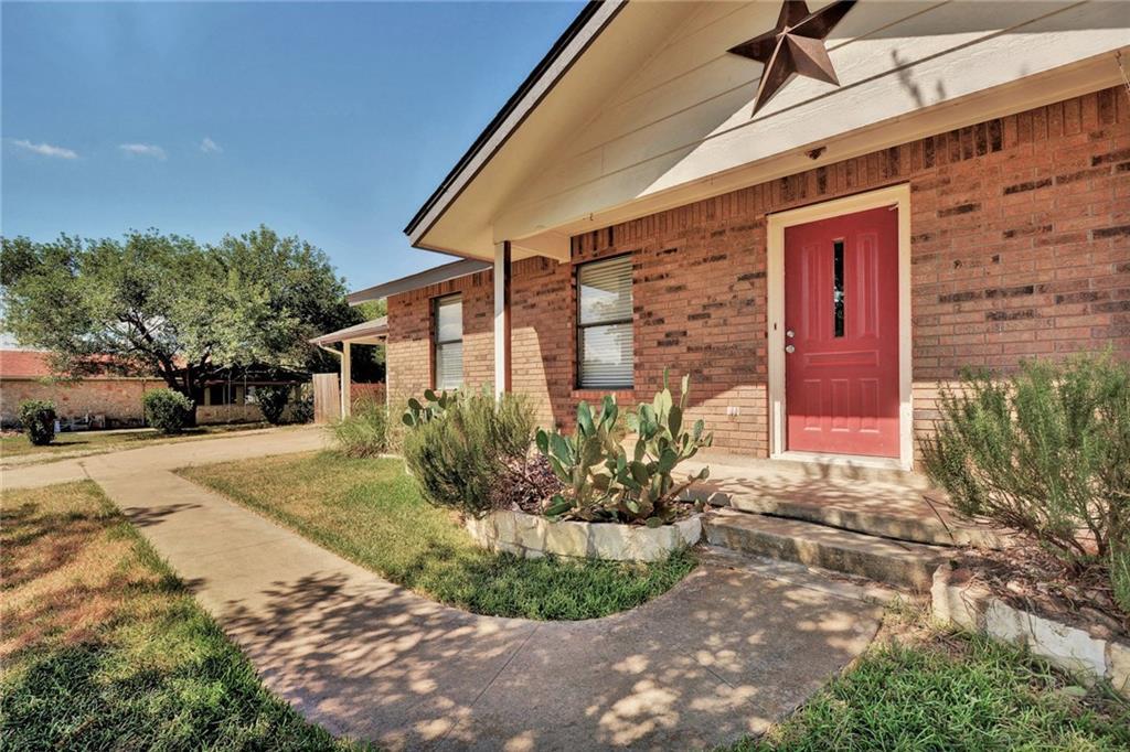 110 Skyview Ter, Leander