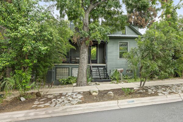1007 E 8th St, Austin