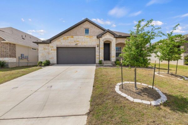 105 Cupa Monti Rd, Hutto