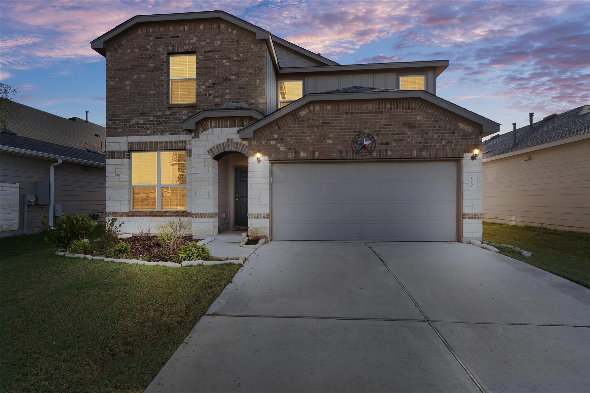 600 Hugenot Way, Georgetown, TX 78626