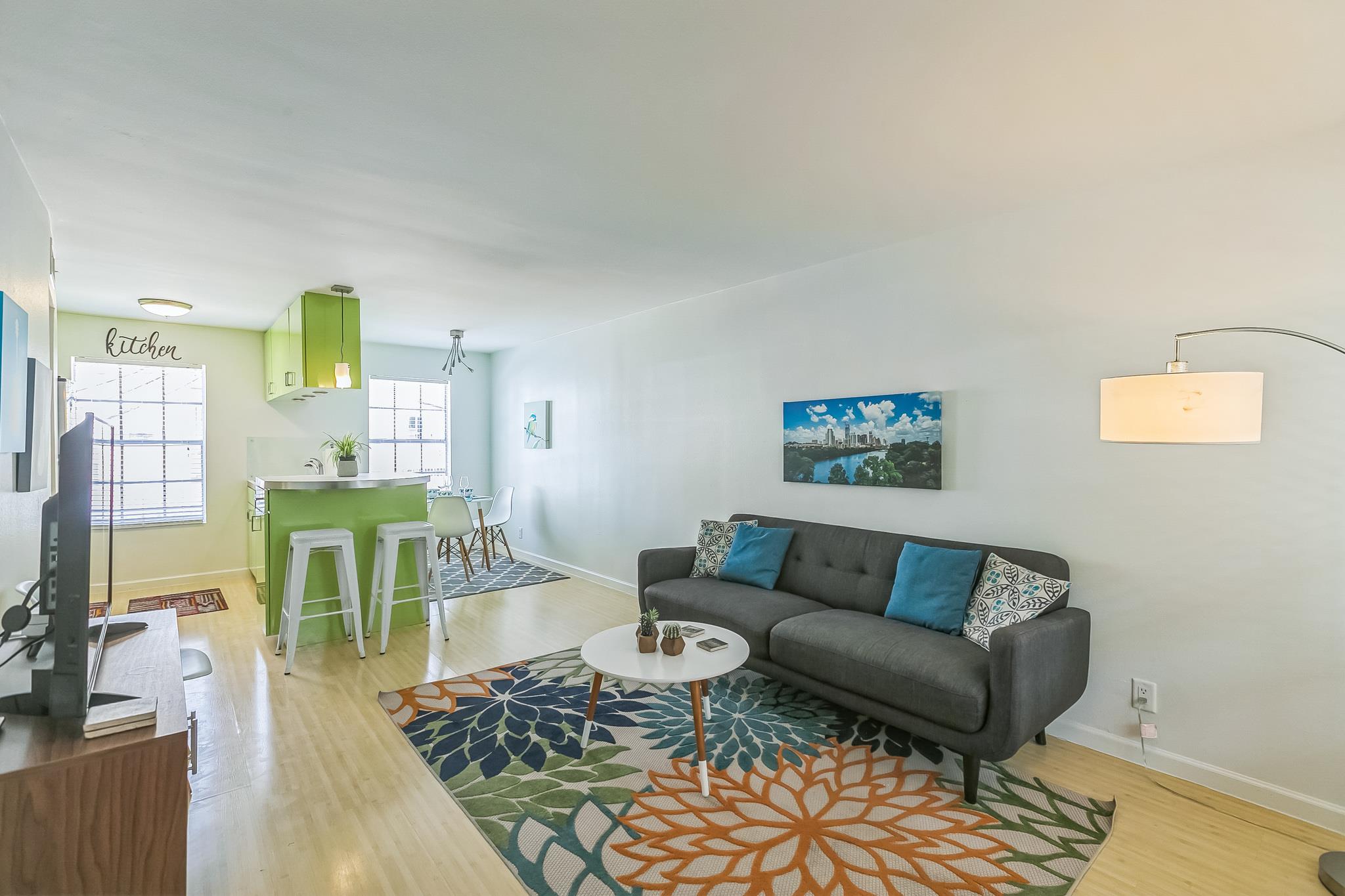 300 Crockett St #210, Austin, TX 78704