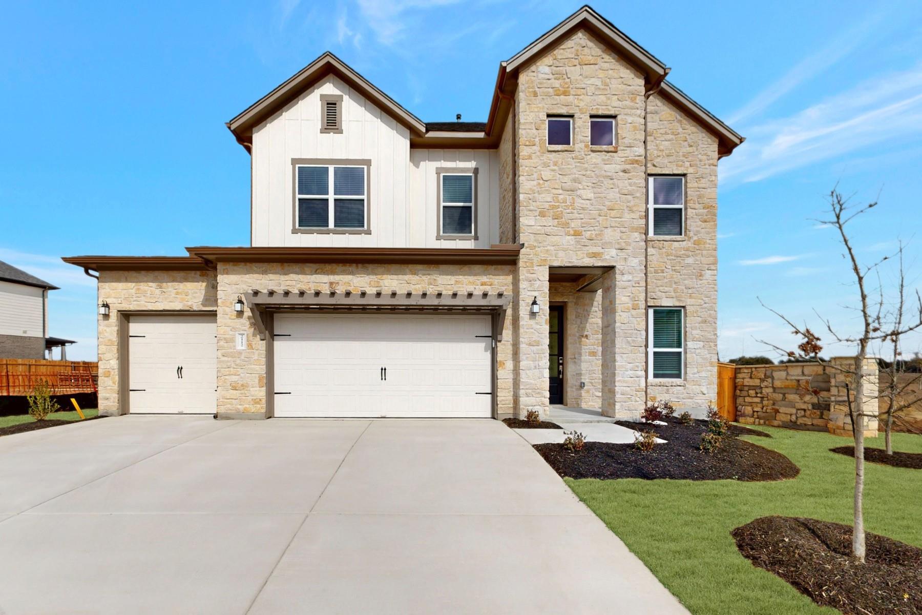 2112 Lolo Ln, Leander