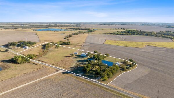 400 County Road 483 None, Taylor