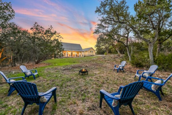 335 Deer Creek Dr, San Marcos