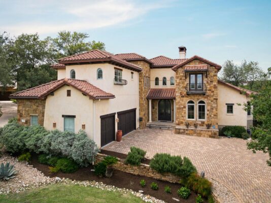 7220 Oak Shores Dr, Austin