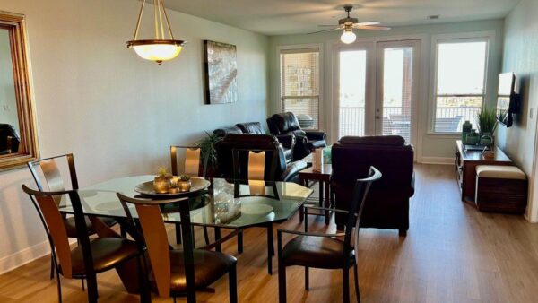 98 Island Dr #33, Horseshoe Bay