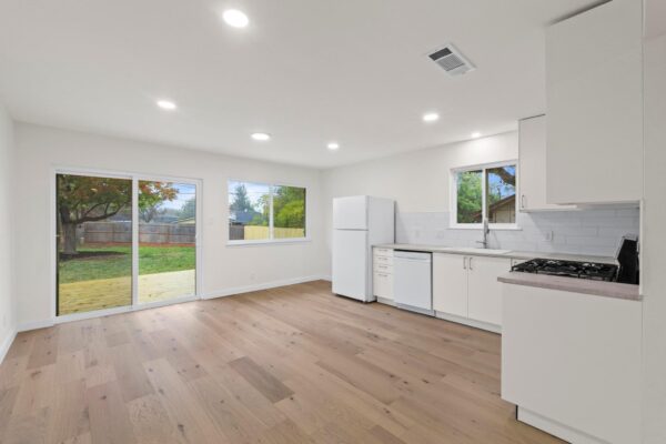902 Warrington Dr, Austin