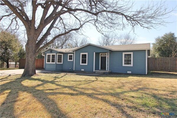 1001 E Main St, Little River Academy