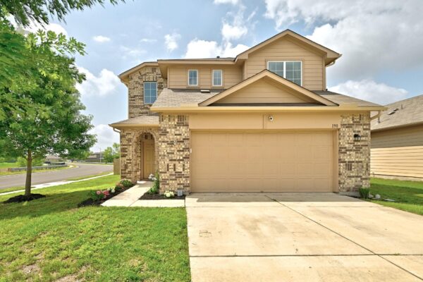 190 Cherry Blossom Dr, Kyle