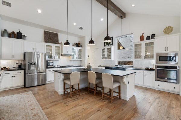 70 Santa Maria St, Georgetown