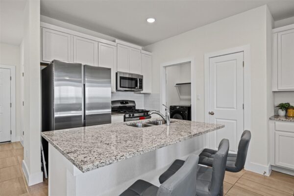621 White Steppe Way, Georgetown