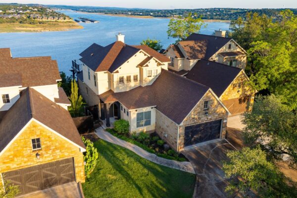 2802 Lohmans Ford Rd #B, Lago Vista