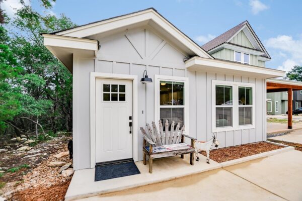 430 Shady Bluff Dr, Wimberley