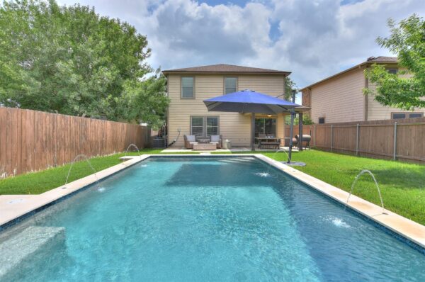74 Jan Ln, Georgetown