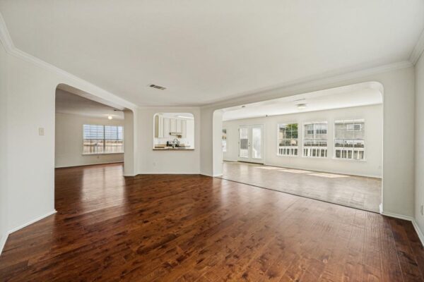 2219 Georgian Dr, Georgetown