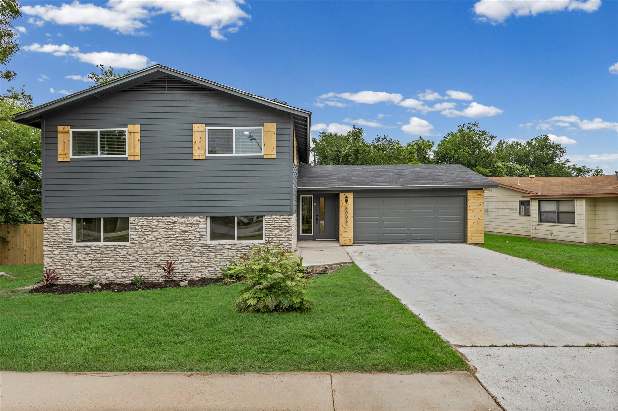 6005 Walnut Hills Dr, Austin