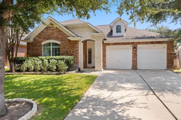 708 Bent Wood Pl, Round Rock
