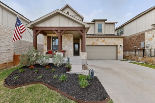 534 Grace Lilly Dr, Buda