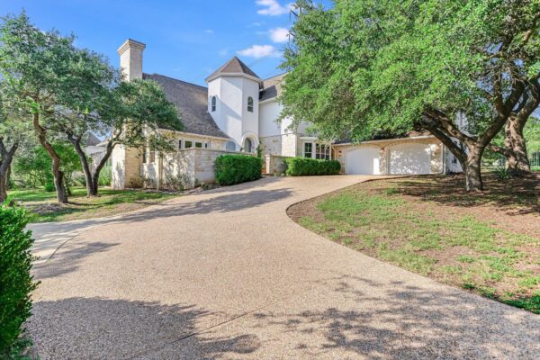 700 Furlong Dr, Austin