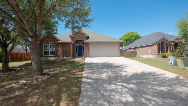 437 Sweet Gum Dr, Kyle