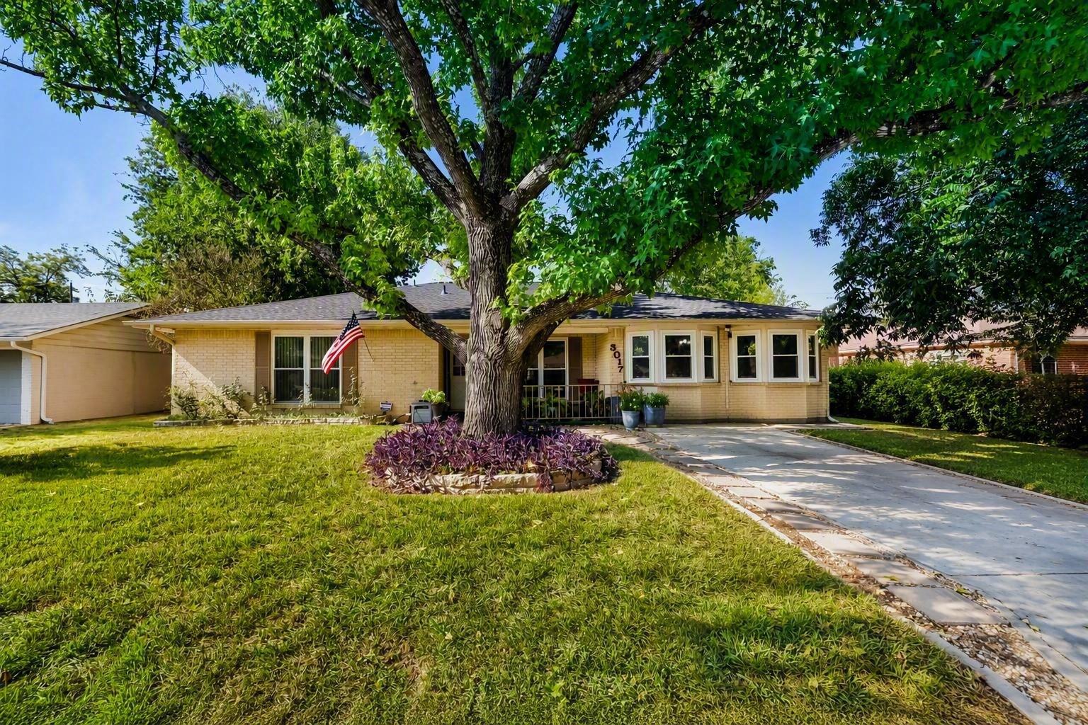 3017 Val Dr, Austin, TX 78723