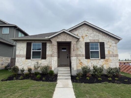 125 Maple Hedge Rd, Hutto