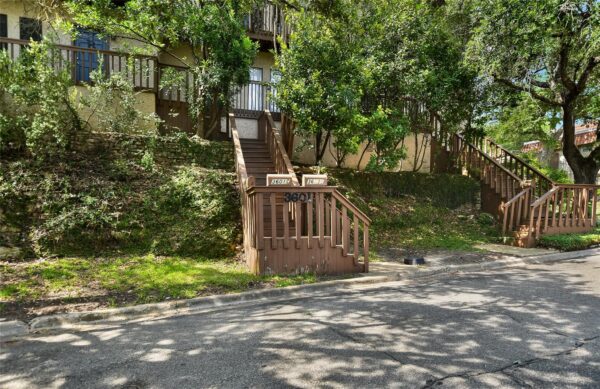 3601 Las Colinas Dr #B, Austin