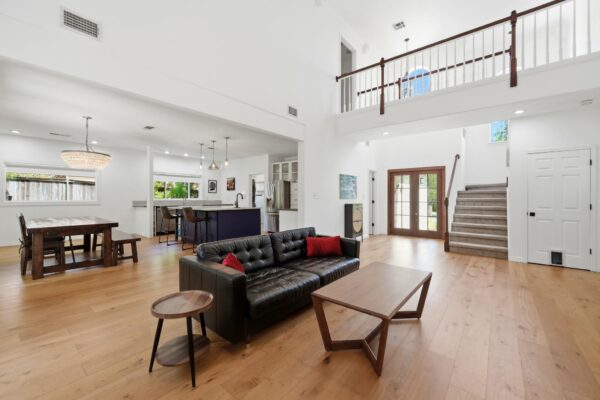 72 Crazy Cross Rd, Wimberley