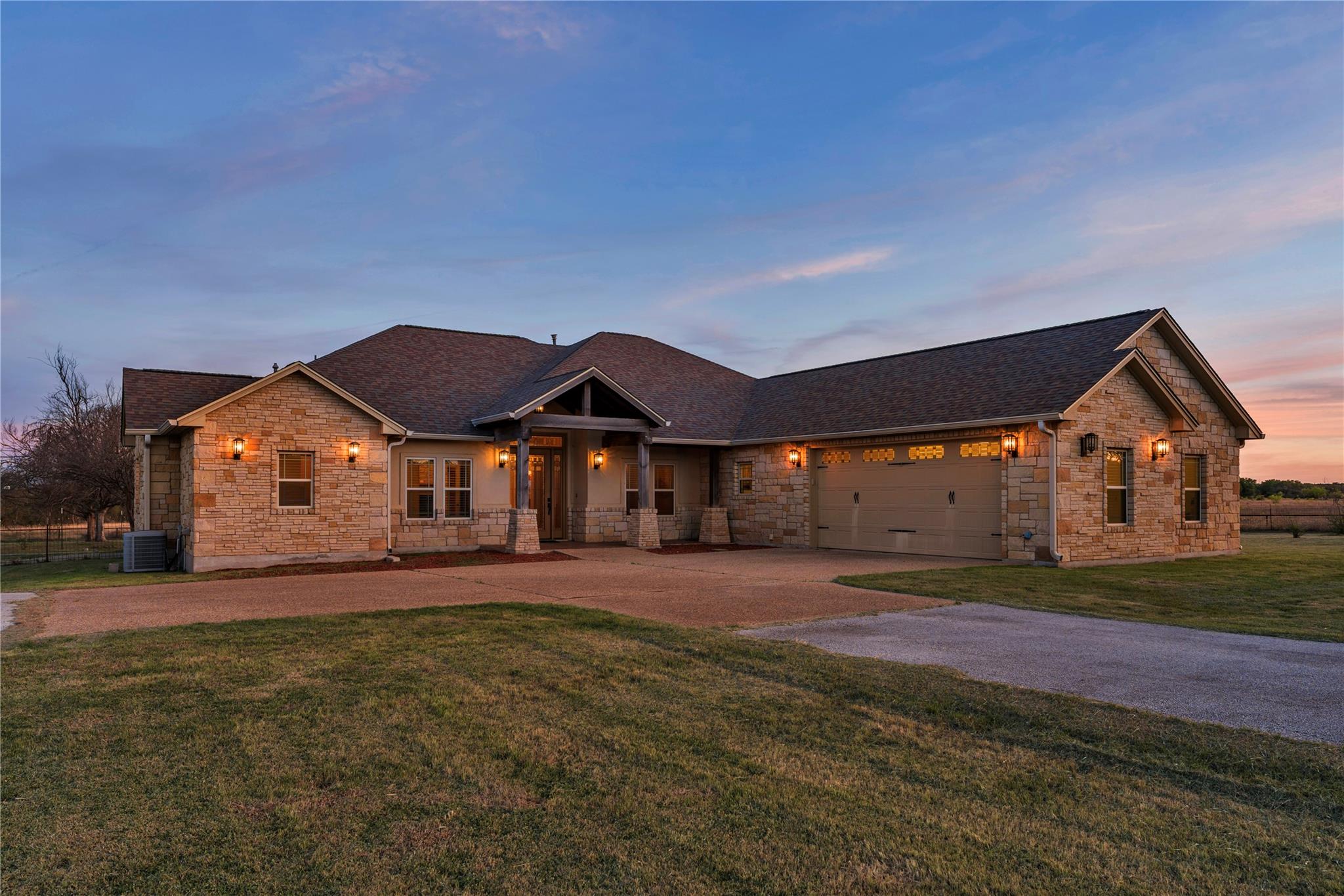 301 CR 253 None, Bertram, TX 78605