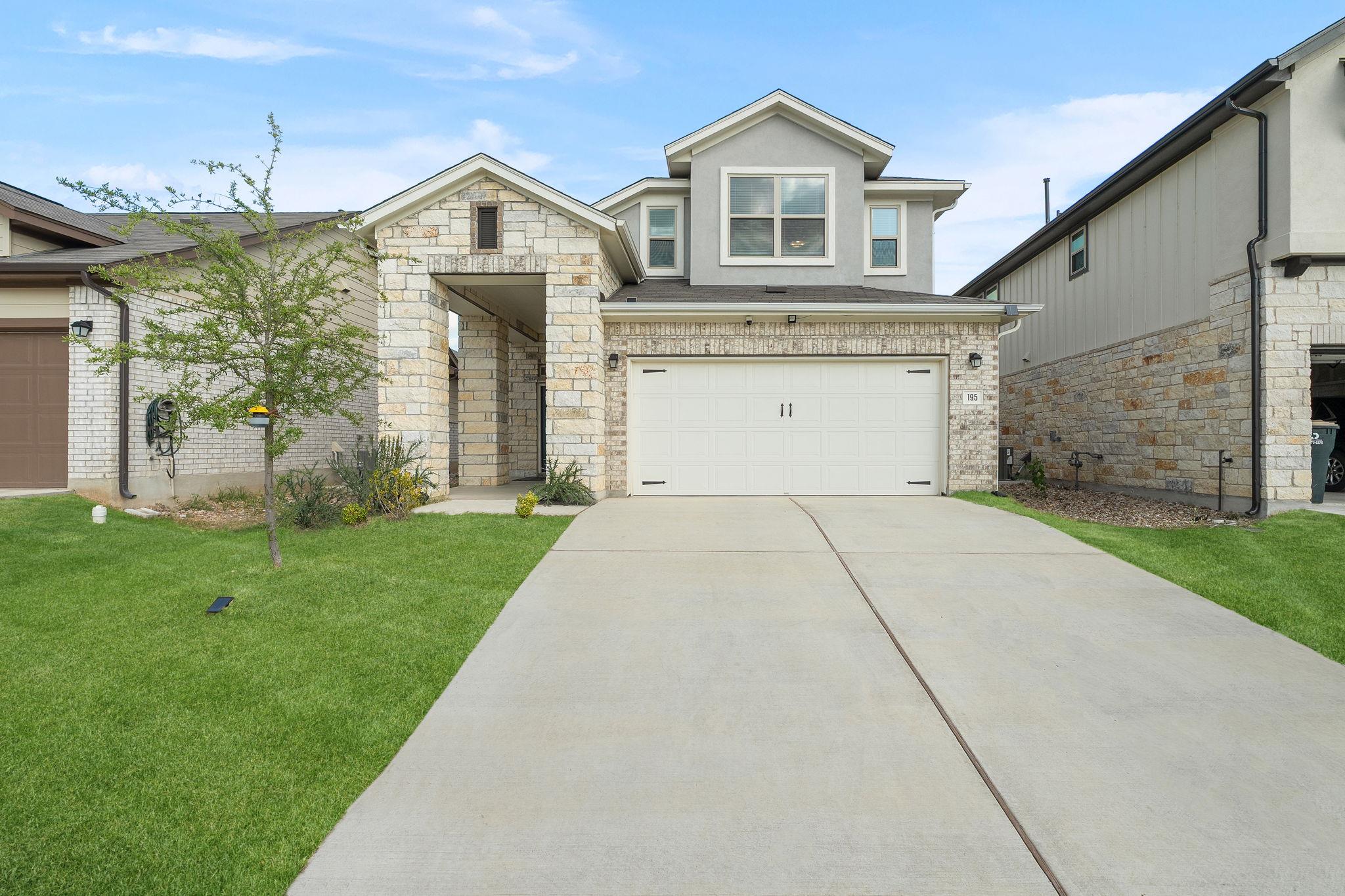 195 White Horses Dr, Kyle, TX 78640