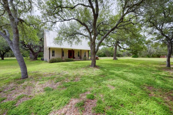 364 Nameless Rd, Driftwood
