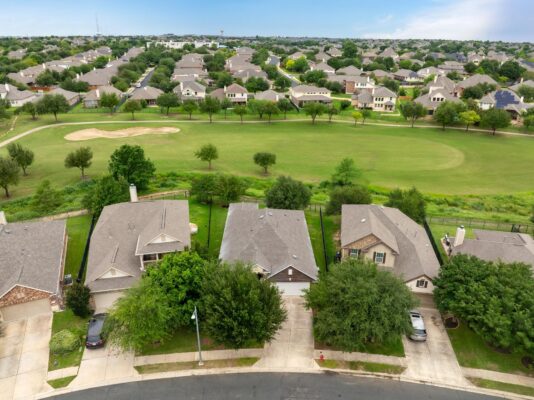 2018 Greenside Trl, Round Rock
