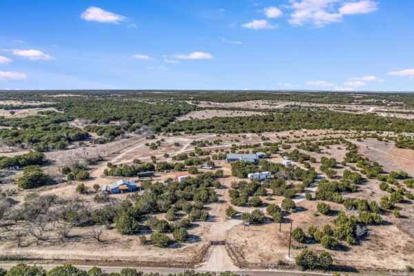 5450 County Road 202 None, Lampasas
