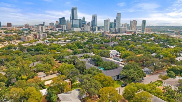 1210 Windsor Rd #209, Austin