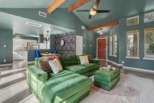 7207 Winecup Holw, Austin