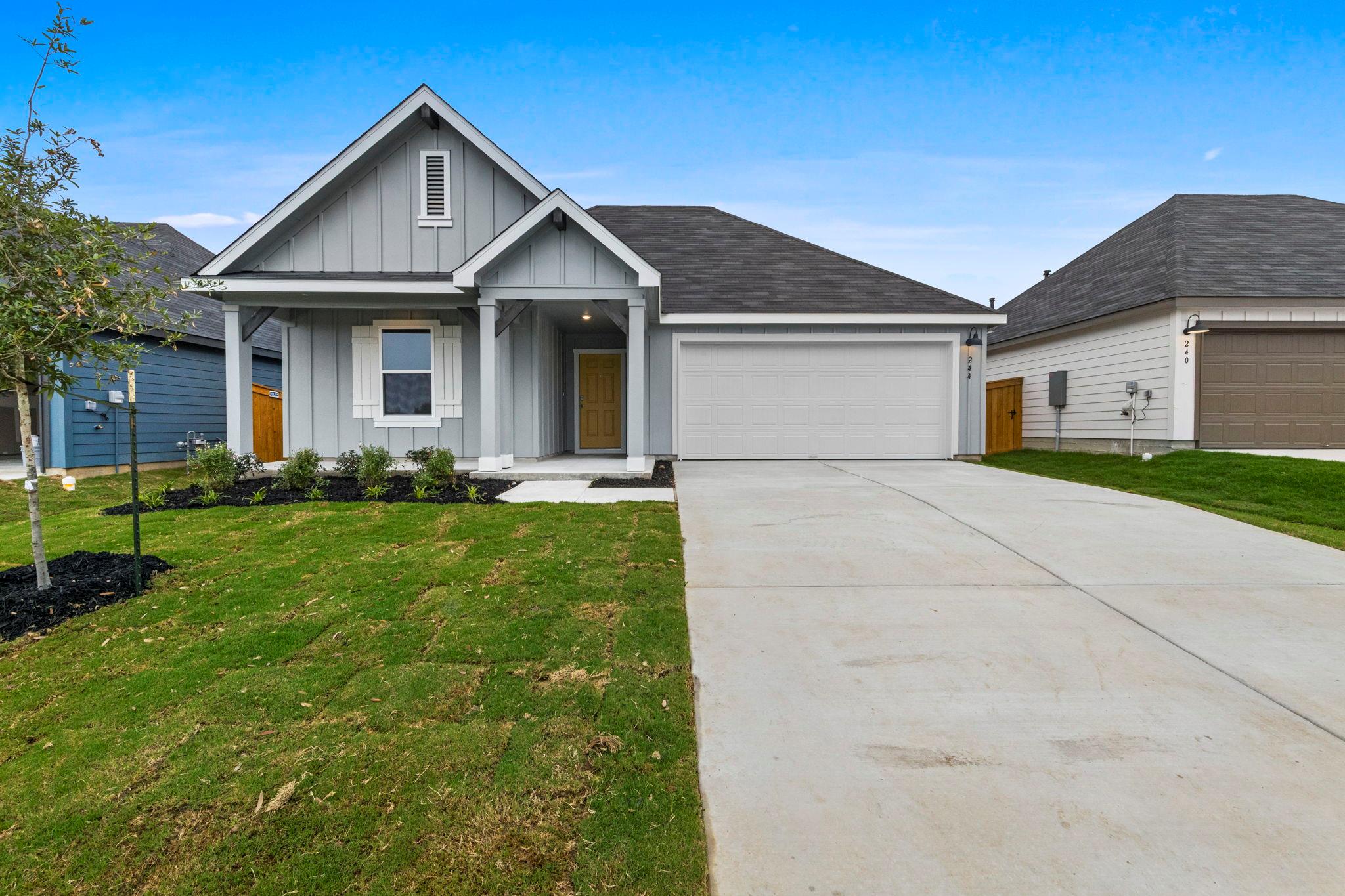 244 Flora Vista St, San Marcos, TX 78666